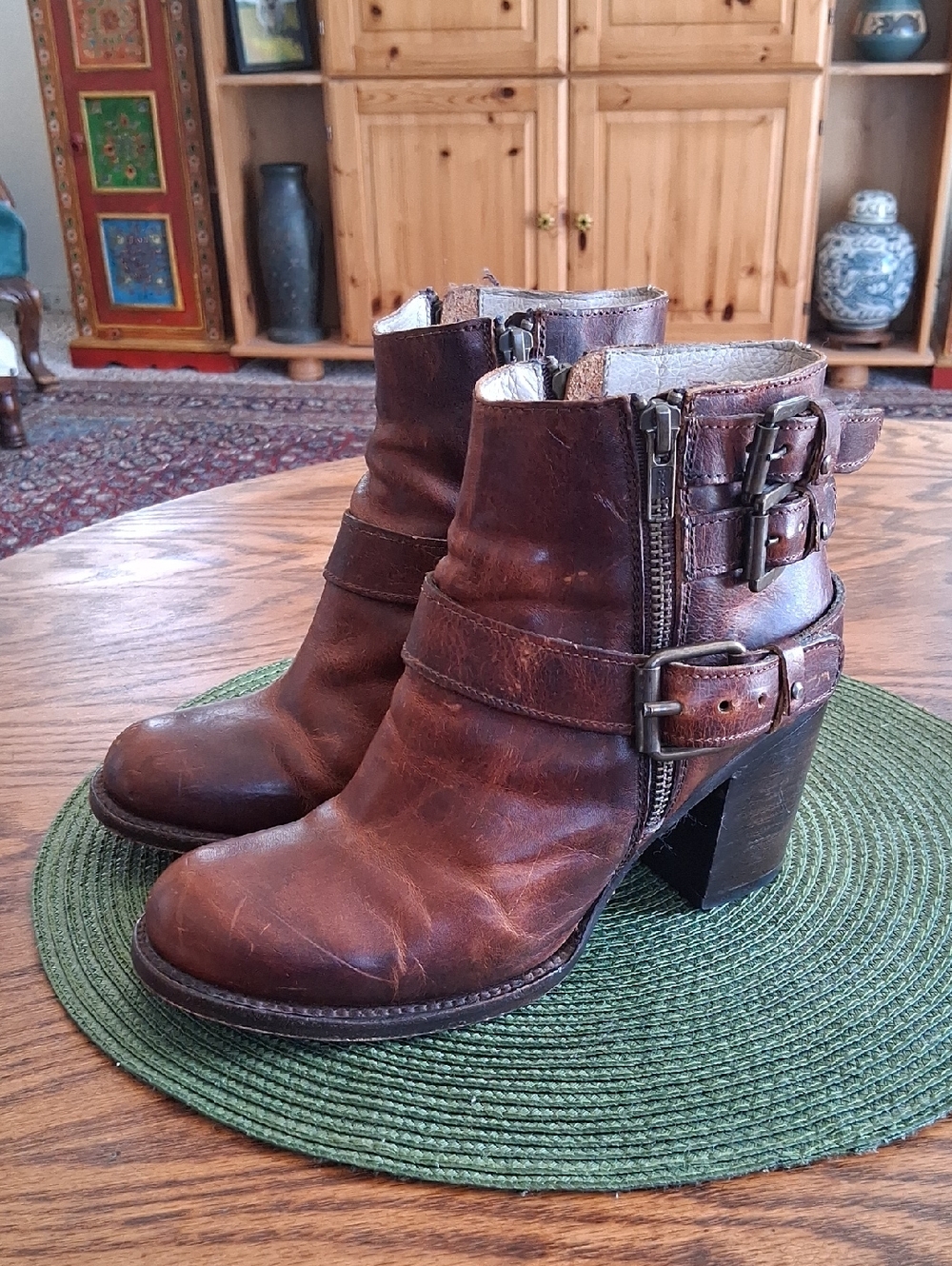 Freebird Bolo Cognac Leather  Side Zip Heeled Boho Biker Ankle Boots Size 7